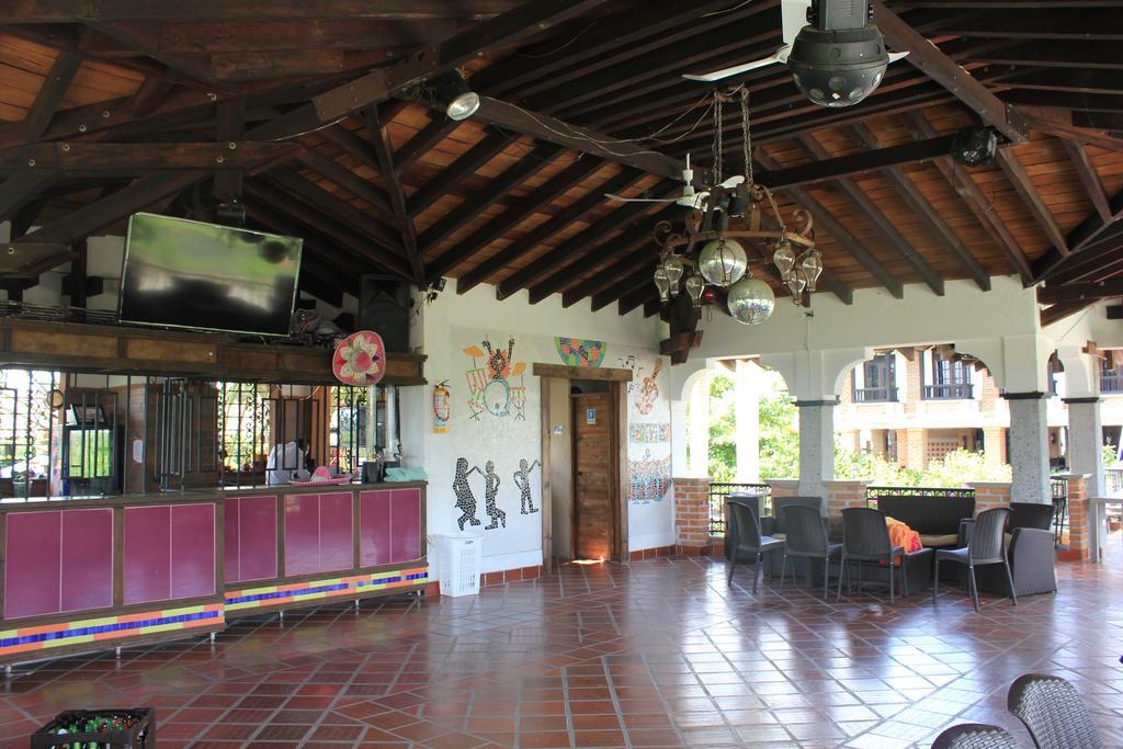 Finca Hotel La Esperanza Montenegro Exterior photo